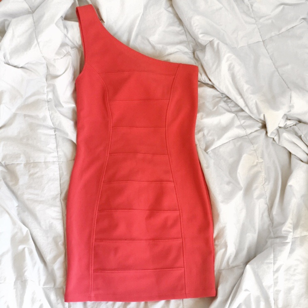 One shoulder dress